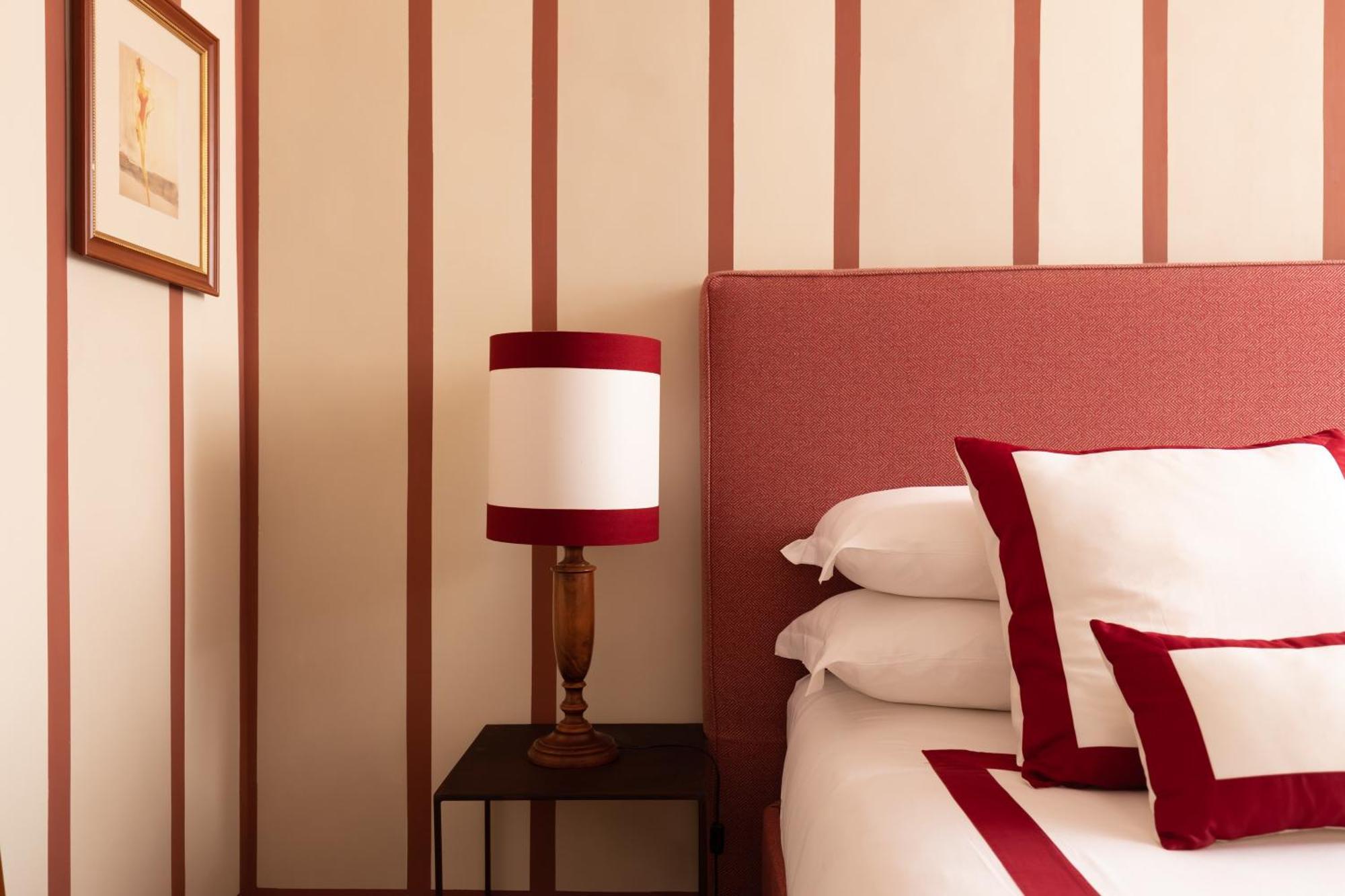 Pantheon Delightful Apartment Рим Екстериор снимка