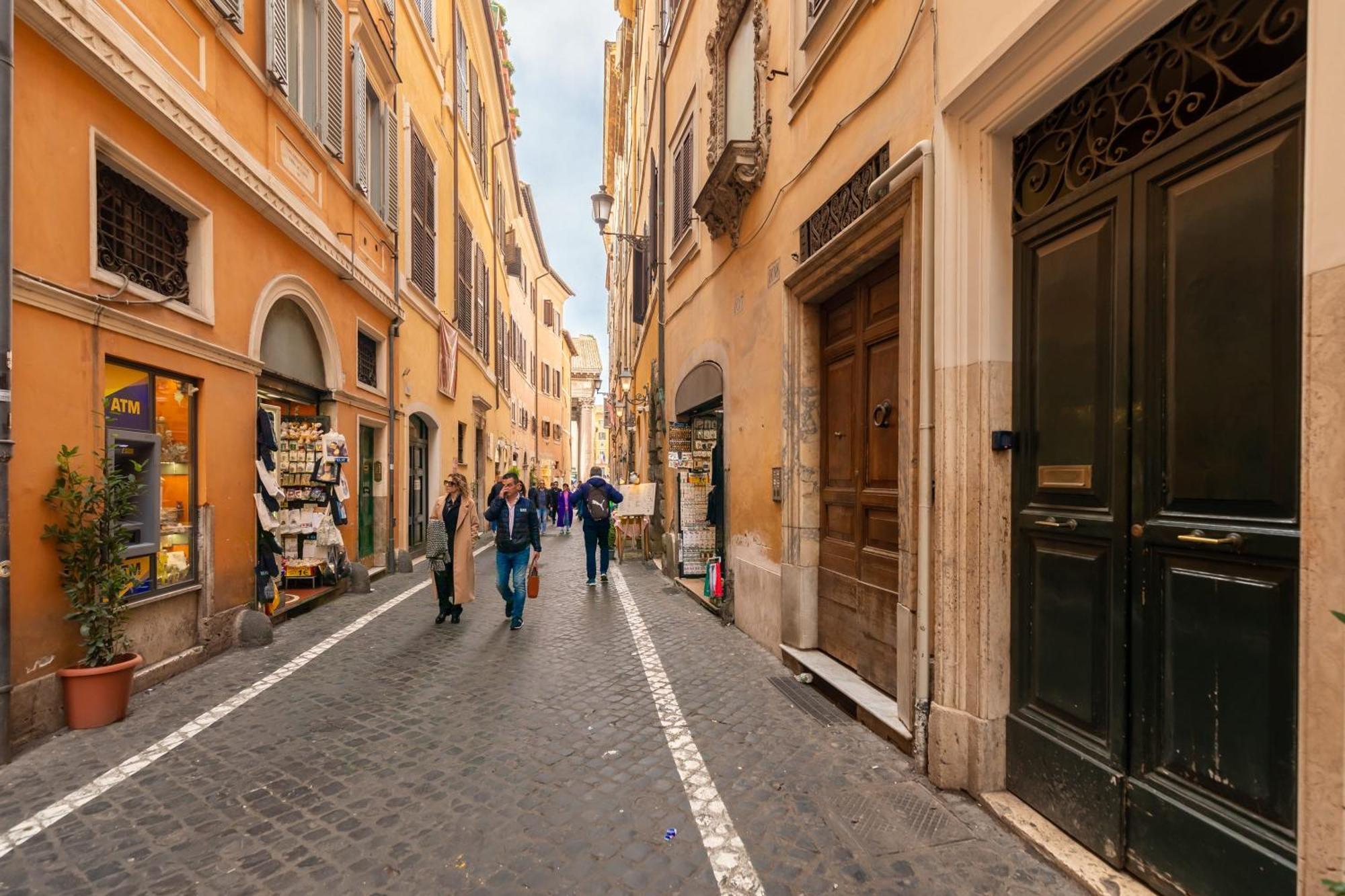 Pantheon Delightful Apartment Рим Екстериор снимка